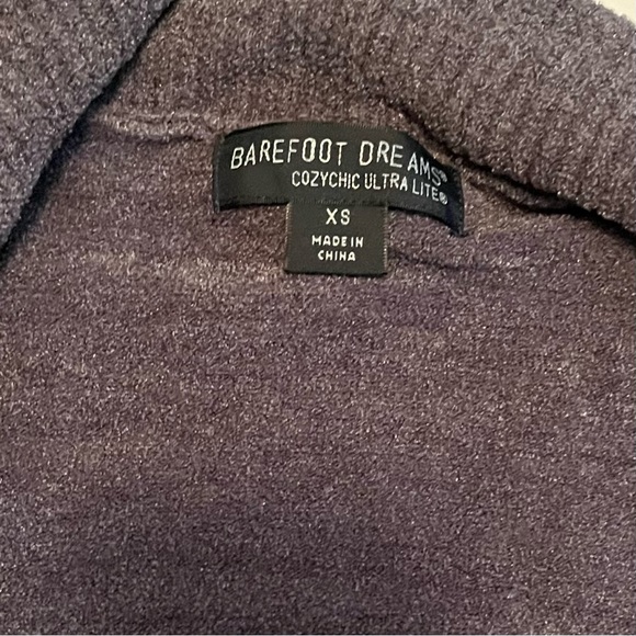 Barefoot Dreams open front short cardigan size XS - Picture 4 of 8
